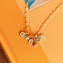 Gigi Clozeau - Pendentif Fleur résine mimosa, diamant, or rose